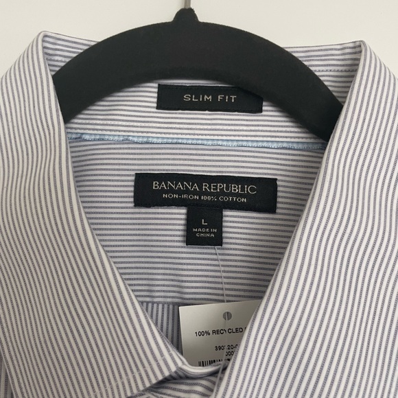 L slim fit Banana Republic button down shirt - Picture 2 of 2